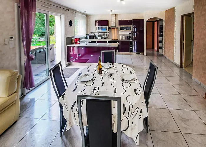 Nyaraló Two-bedroom In St Michel Chef Chef Saint-Michel-Chef-Chef