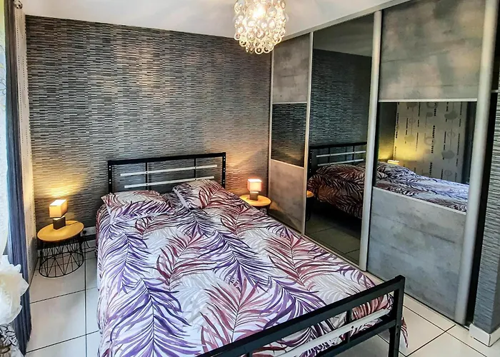 Two-bedroom In St Michel Chef Chef Nyaraló Saint-Michel-Chef-Chef